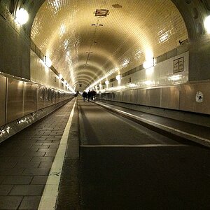 iElbtunnel