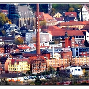 081110 Panorama Esslingen Auszug
Auszug Bildmitte aus unkomprimierter Original-Datei (RAW), (nachbearbeitet hinsichtlich Kontrast) - um einen Eindruck