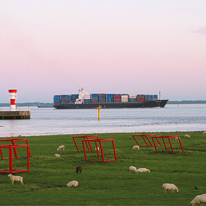 Abend an der Elbe bei Brunsbüttel