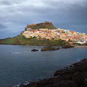 Castelsardo, Sardinien
D3200, 18-105mm
entwickelt mit Darktable