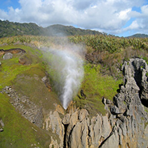 The Blowhole - Pancake Rocks - Southisland