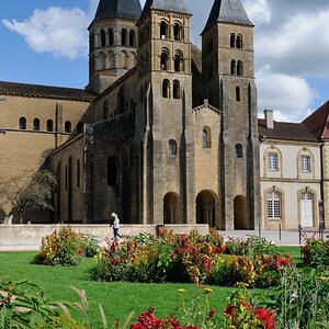 Paray-le-Monial France, Basilique du Sacré-Coeur
gebaut 1090-1109 
DSD 5655