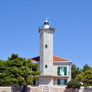Leuchtturm Cro1, Vir