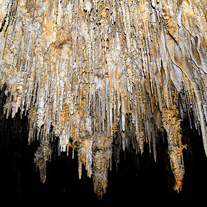 HED3411Caverns22