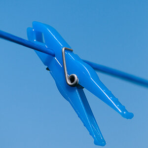 Klammer blau