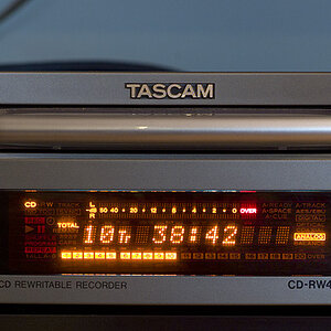 Tascam CD RW4U 1039529
