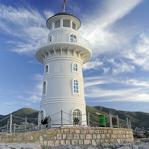 Leuchtturm im Morgenlicht mit 1J1