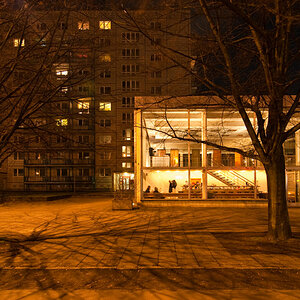Neben Moskau
