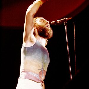 Genesis 1976 " A Trick Of The Tail" Tour -Konzert in Düsseldorf. Phil Collins