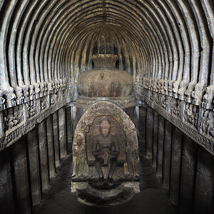 Felsenhöhle Chaitya, Ellora