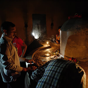 Ellora, Lingam Shrine
