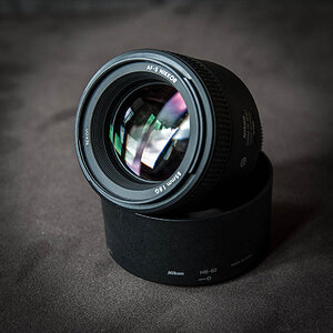 Nikkor 85mm