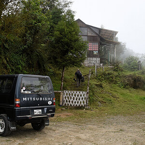 Hillside Cottage in Bella Vista
0771