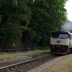 610 4700 Bardotka 749 264 8