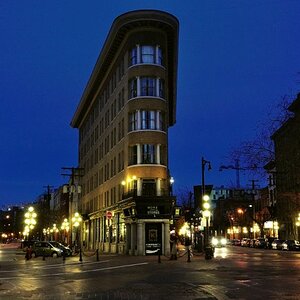 Bissl schmal geratenes Haus in Gastown Vancouver