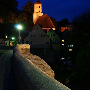Brücke und Kirche verkleinert