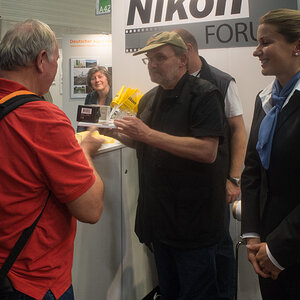 Messestand Forum Verlosung Gewinner
