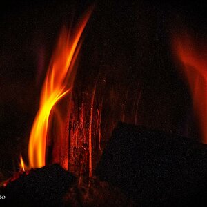 comp Zwei Flammen