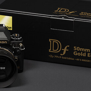 Nikon DF Gold