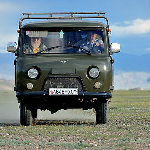 2013 MGL 0412