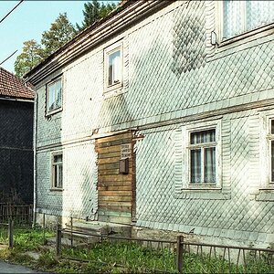 L Haus2