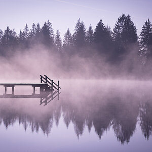 Frühmorgens am See