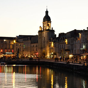 Vieux Port von La Rochelle mit der Grosse Horloge
DSE 0338