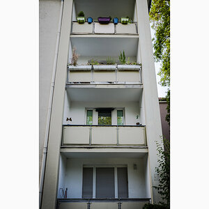 L1000906