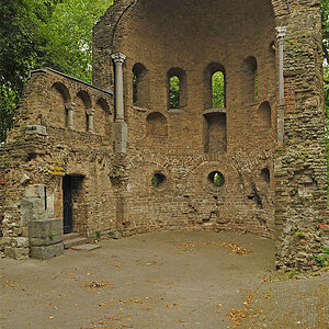 Nijmegen, Barbarossa-Ruine der mittelalterlichen Burganlage (7005773x)