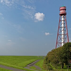 der Leutturm vor dem Emsdeich