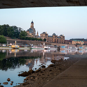 Niedrigwasser Elbe 1