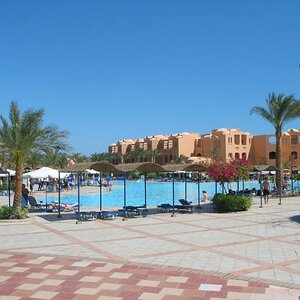 Das Makadi Oasis Resort in Ägypten mit Pool