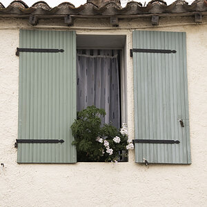 Fenster in Carcassonne. Wo das liegt, weiß man...
