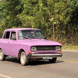Moskwitsch im Valle de Vinales
6350
