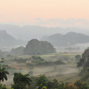 Morgenstimmung im Valle de Vinales 
6546a