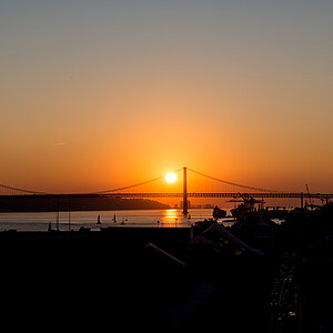 2015 11 14 Portugal Lissabon Brücke Sonnenuntergang HAMA