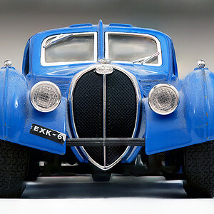 Bugatti Atlantic 105micro 10cmSchärfe F5.6