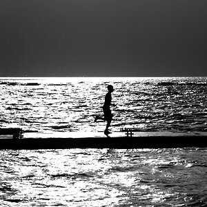 DSC 2595 sw