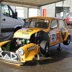 221 Mini Cooper