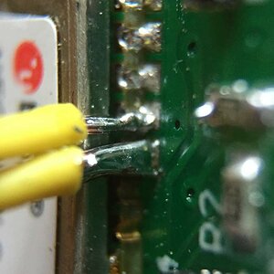 Datenpins rausgeführt
