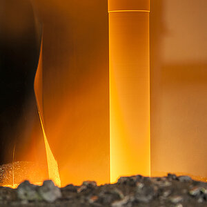 Flames - DIe wunderbare Welt des Alu  Giessens