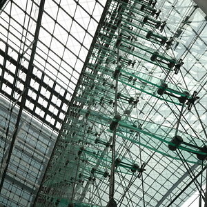 Bahnhof Berlin 2
