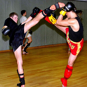 sparring muay thai