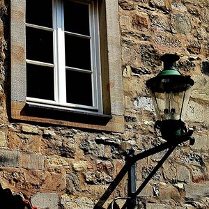 fenster mit lampe