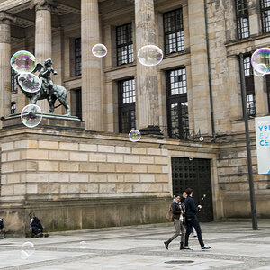 Bubbles Gendarmenmarkt0