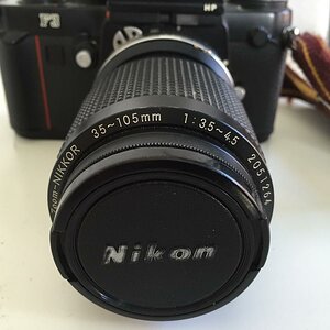 Nikon F3 mit Nikkor 35-105