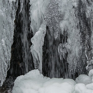 eisiges Wasser