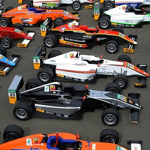 Formel 4