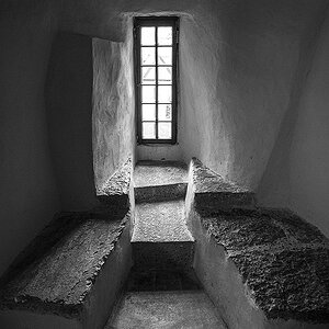 Steinerner Sitz am Burgfenster,  D200, 16-85 mm