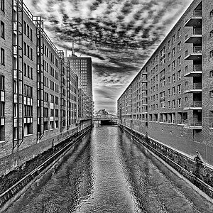 TS8 8483 DxO DxOVP Kehrwiederstegbrücke